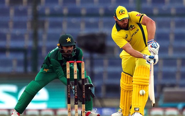 Pakistan vs Australia, 3rd ODI: Pakistan in Control as Australia Lose Seventh Wicket